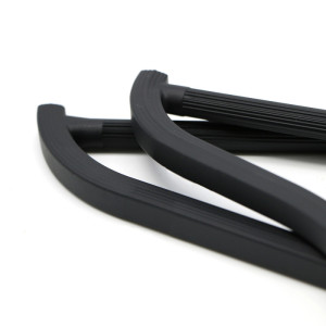 Lot de 5 Cintres de luxe