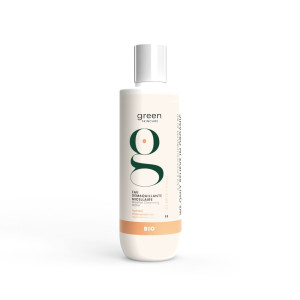 Eau démaquillante micellaire